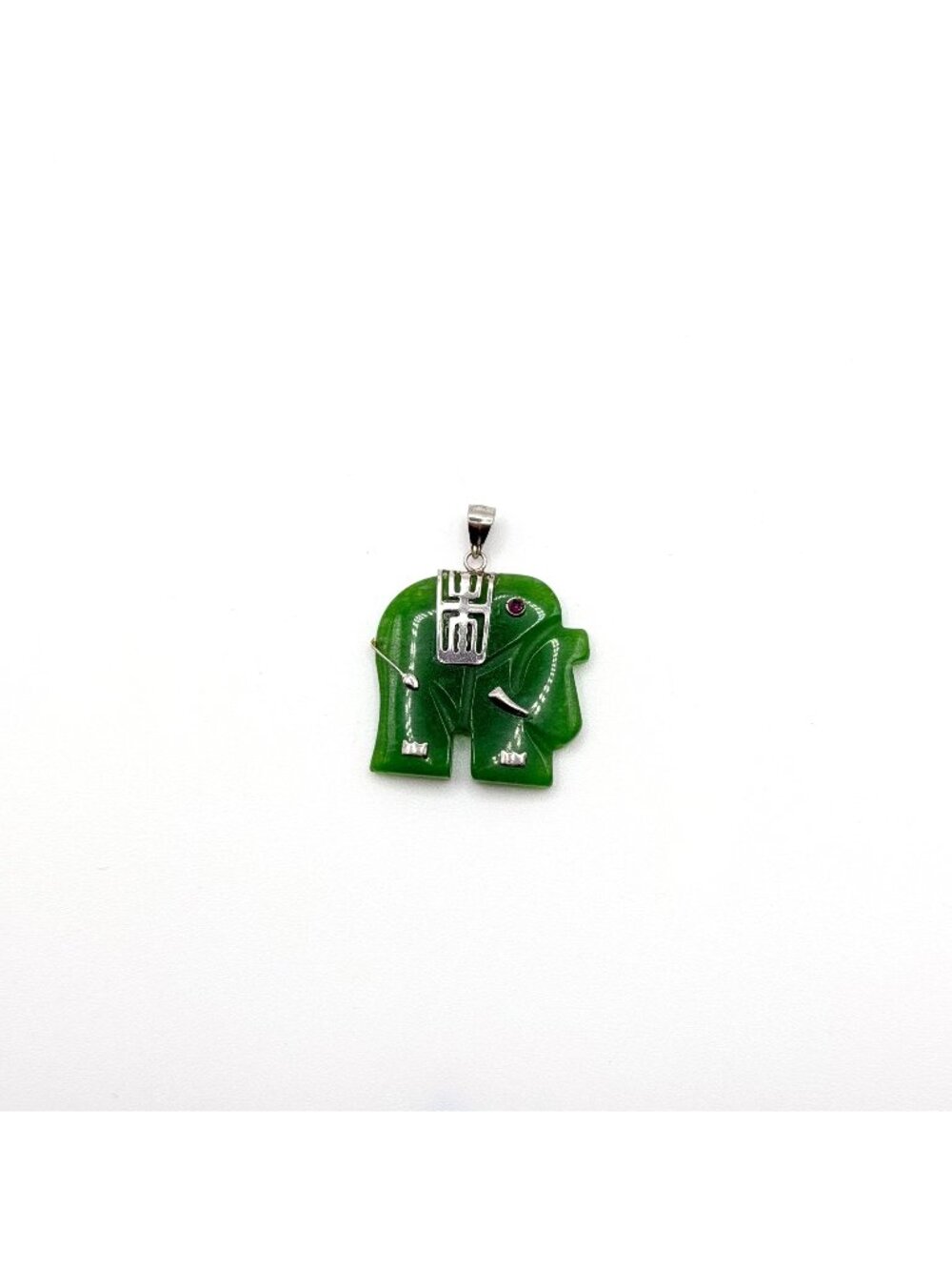 Curata 925 Sterling Silver Green Jade Elephant Pendant With Ruby Eye